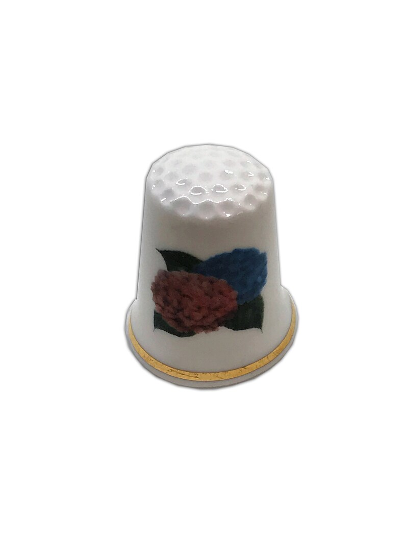 BN Personalised Fine Bone China Hydrangea Design 2 Thimble with Display Case Personalised Thimble