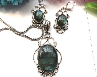 Labradorite  Pendant set, Labradorite necklace, labradorite earrings