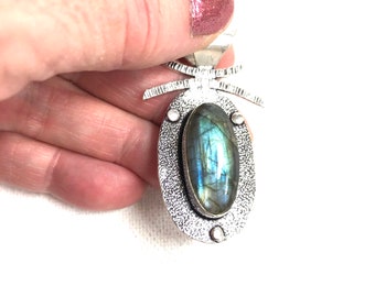 Labradorite  Pendant, Labradorite necklace,  Labradorite pendant, Grey labradorite, Grey/blue stone pendant,  labradorite gemstone pendant