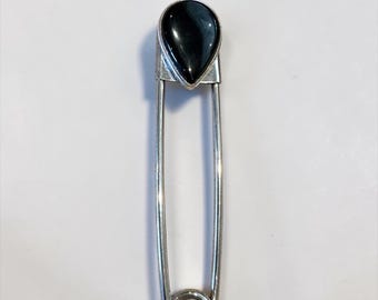 Jumbo Kilt Pin, Black onyx, Large Safety Pin