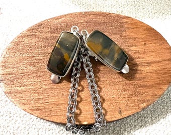 Jasper Sweater Clip: Cardigan Clasp, Shawl Clip