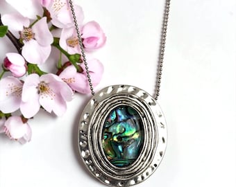 Abalone Shell Pendant| Abalone Necklace| Abalone Jewelry| Paua Shell Jewelry| Shell Jewelry| Blue green jewelry, gifts, abalone.