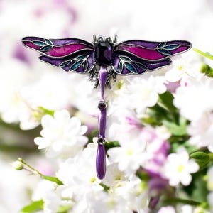 Dragonfly pin, dragonfly brooch, purple dragonfly, gift for her, memorial gift, dragonfly jewelry, dragonfly brooch.