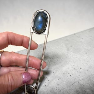 Épingle de sûreté géante en labradorite, épingle à kilt, épingle à foulard, porte-clés (12,7 cm)