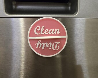 A magnetic dishwasher sign showing clean and dirty