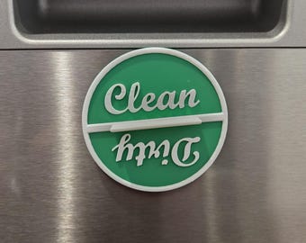 A magnetic dishwasher sign showing clean and dirty