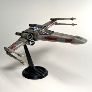 Micro Galaxy Squadron Stand for X-Wing (Closed Wings Configuration) - Rotatable Design