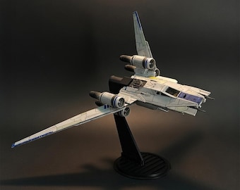 U-Wing - Micro Galaxy Squadron Stand