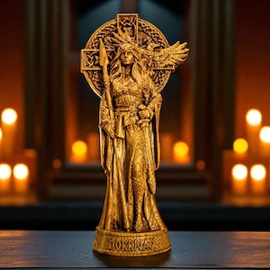 Morrigan Statue, keltische Göttin Figur, Morrigan Holzfigur, irische Göttin Statue, heidnische Göttin, keltische Mythologie, irische Mythologie