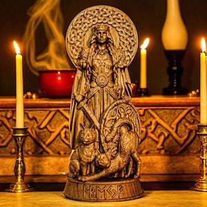 Freyja-figuur, Noorse godin Freyja, standbeeld Freyja, heidense godin, Noorse godin, Viking-standbeeld, Noorse figuur, Noorse mythologie, heidens altaar
