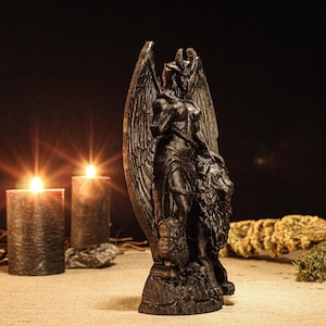 Lilith figurine
