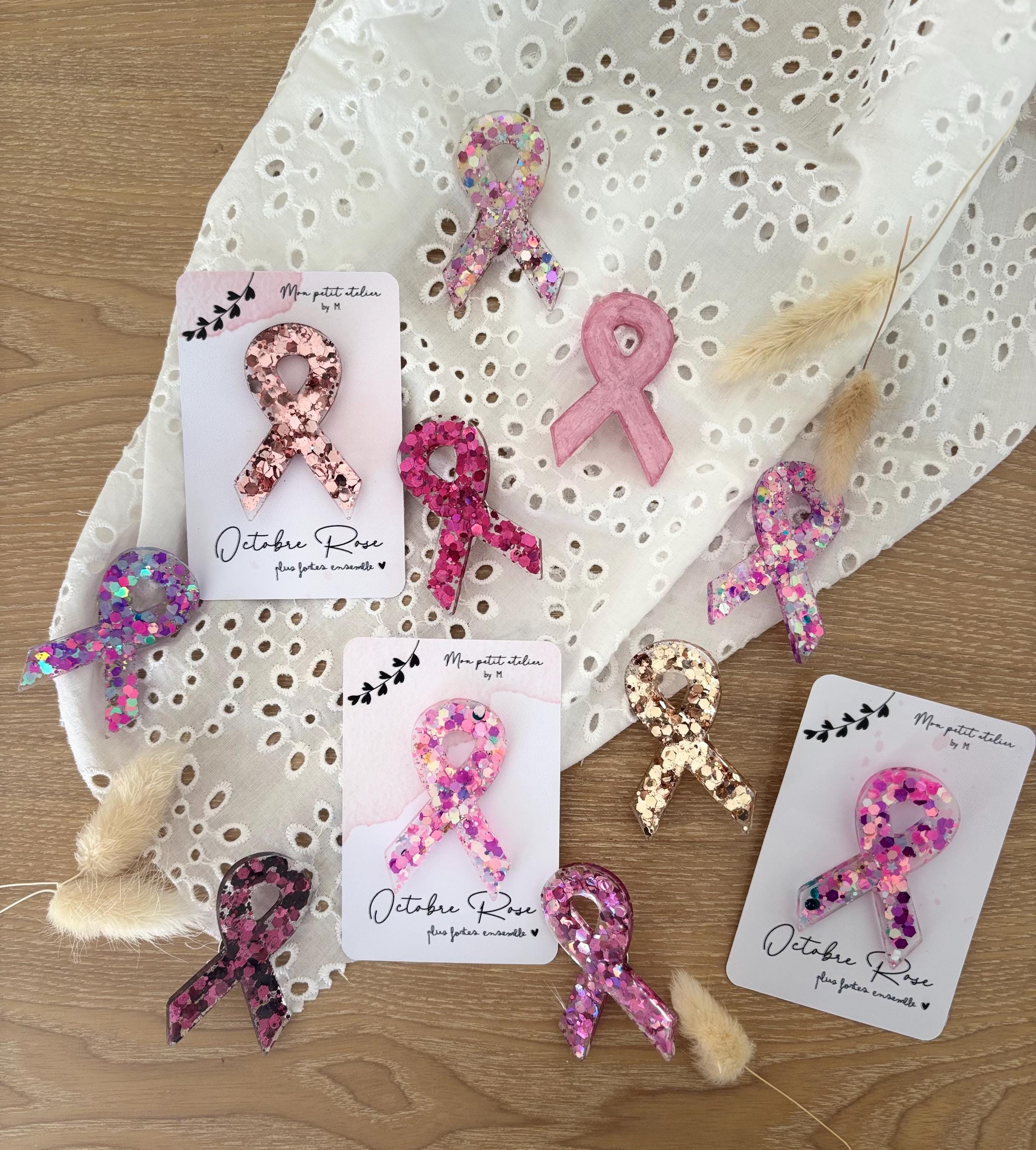 Kit Support Cause Cancer 16 Pins Octobre Rose 2024 - Broches Cancer Du Sein En Français - Accessoires Sensibilisation Avec Ruban Rose Goodies Cause Cancer