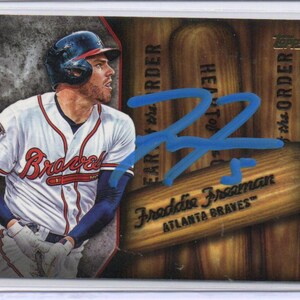Carta da baseball autografata di Freddie Freeman firmata dagli Atlanta Braves