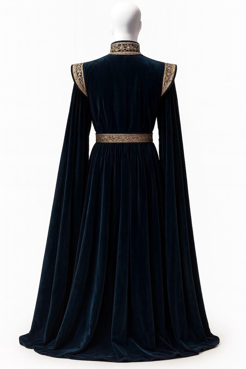 Anpassad kunglig medeltida sammetrock för män, broderad kostym, renässanskung, regal outfit, regal cosplay-mantel, julfestklädsel bild 7