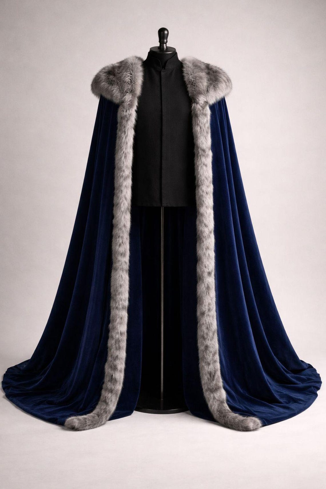 Royal Blue Velvet Fur Trim Cape for Men, Medieval King Cloak,gothic ...