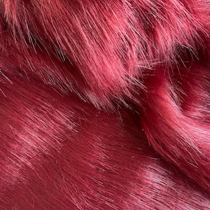Langflor Roter Zottelpelz Stoff Meterware – weich, flauschig & langfloriger Plüsch – DIY Handwerk, Kostüme