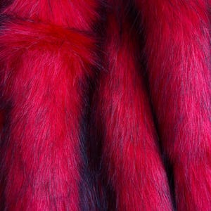Neu Waschbär Rot Schwarz Kunstpelz Meterware & Langflor Plüsch – DIY Basteleien, Kostüme