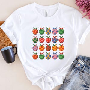 Retro Apple Teacher Shirt, Cute Back to School Shirt, Teacher Appreciation Gift, First Day of School Tee, Fun Teacher Outfit