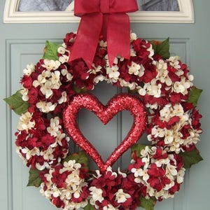 Heart Wreath - Valentine Wreath - Valentine Heart Wreath - Valentines Day Door Wreath