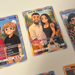 あなたの写真入りカスタムポケスタイルカード - カップル、友達、ペットのためのアニメホロカード - スリーブとトップローダー付き