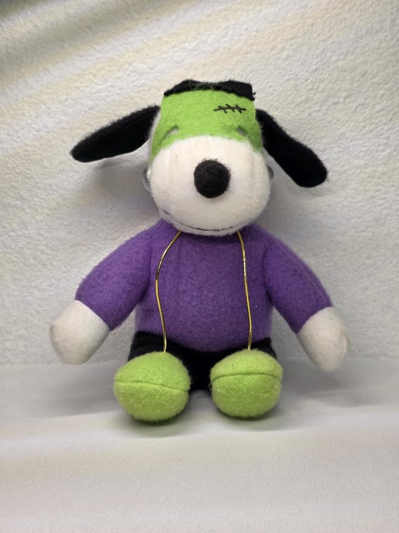 Vintage Whitman's Halloween Peanuts Snoopy Frankenstein Nostalgic