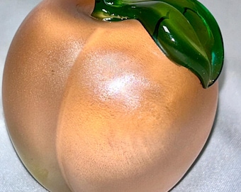 Handcrafted Silvestri Art Glass Peach