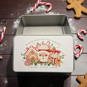 Puszka na świąteczne smakołyki z piekarni North Pole Village