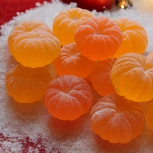 Jabón de mandarina realista con aroma a cítricos para recuerdo navideño