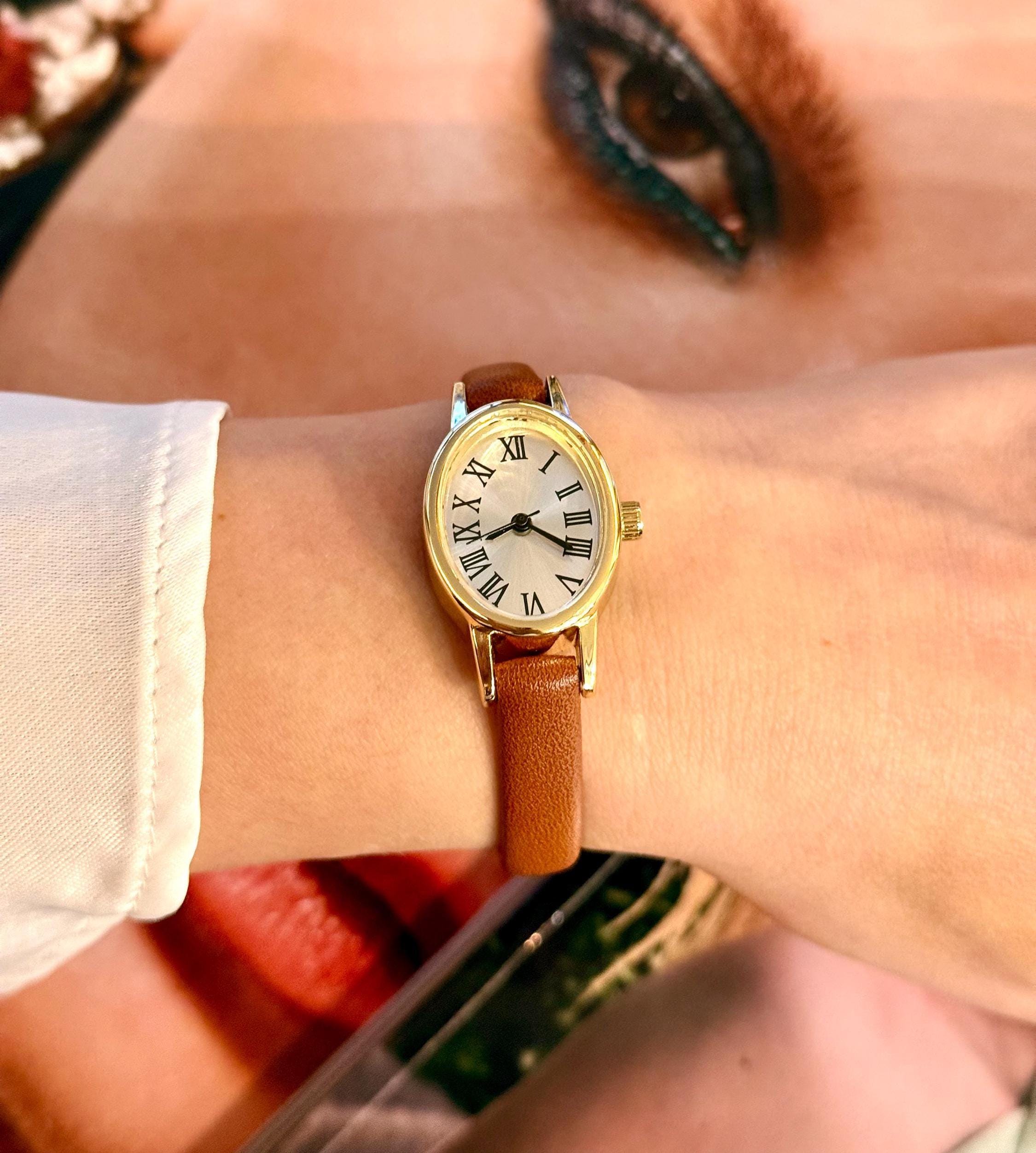 Montre Pulsor Femme - État Excellent - Cadran Asymétrique, Bracelet Acier Et Or - Quartz