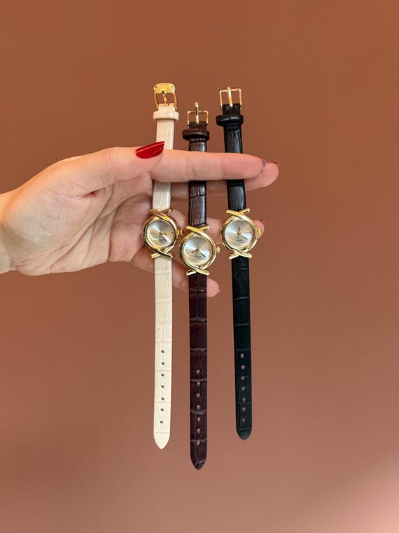 Vintage Gold Leather Strap Watch, Minimal Ladies WristWatch, Round Dial Retro Style Elegant Timepiece