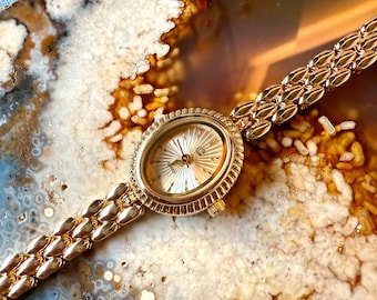 Reloj vintage ovalado para mujer: elegante pulsera con números romanos, acero inoxidable