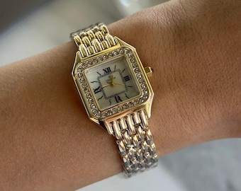 Elegant Square Women’s Watch | Roman Dial Quartz Bracelet | Vintage Inspired Classic Stainless Steel Design