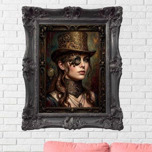 Puede incluir: Retrato enmarcado de una mujer con atuendo steampunk. La obra presenta a una mujer con sombrero de copa, gafas y joyas ornamentadas. El marco es negro con detalles intrincados, sobre una pared de ladrillos blancos.