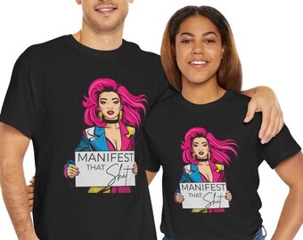 Camiseta de arte pop, mujer con cabello rosa, camiseta gráfica Manifest, regalo inspirador