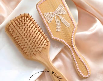Custom Pearl Hair Brush, Personalized Bridal Beach Wedding Accessory, Coastal Style Hairbrush