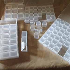 Clear Bead Organizer Storage Case, Plastic Bead Containers, Seed Beads  Containers with 30 Tiny Containers, Rectangle, 16x13.5x3.5cm