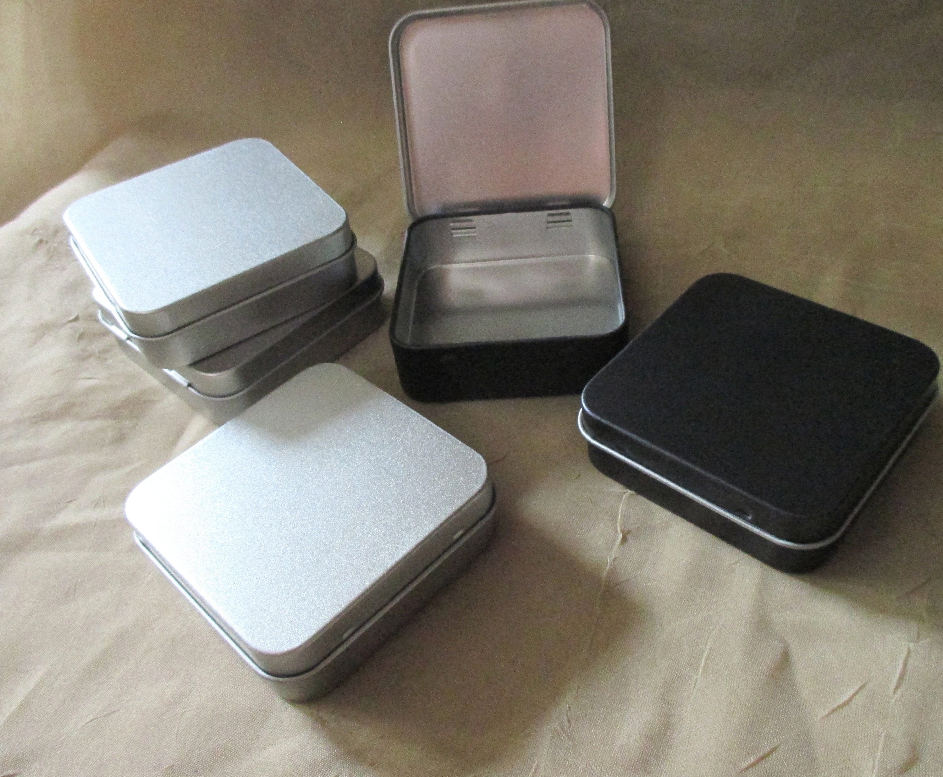 Hinged Tins, Gifts, Crafts