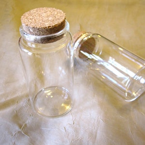 Small Jar with Cork image 8