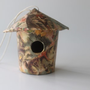 Casetta per uccelli vintage, decoupage, stampa di gatti, stile vittoriano, decorazione per la casa, accessori per uccelli, carta, retrò anni '80, shabby chic, da donna, boho, vittoriano