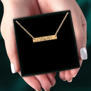 Gepersonaliseerde horizontale sterrenkaartketting, aangepaste hanger Night Sky Bar, gegraveerde hemelse sieraden, jubileumcadeau, verjaardagscadeau voor haar