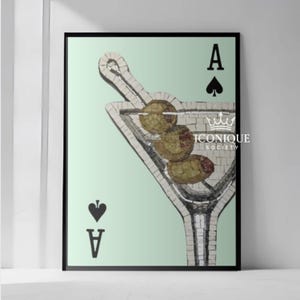 Arte de parede estilo mosaico com cartas de baralho Olive Martini Ace com design de Ás de Espadas, decoração de carrinho de bar, noite de pôquer, coquetel, impressão estética (sem moldura)