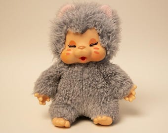 Vintage 1970's White Nyamy Kitten Family Thumb Sucking Soft Toy