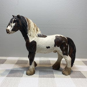 Schleich 2007 Tinker Stallion retired figurine - Decent condition - Dark brown and white stallion
