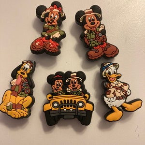 Disney Animal Kingdom set of 5 safari, Mickey Minnie, Donald Pluto, vehicle shoe charms fun footwear