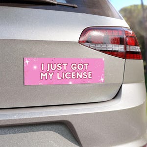 Calamita per auto rosa, divertente e carina / Calamita per paraurti / Accessori per auto / Calamita per donne / Regalo per neopatentati / Regalo per auto