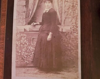 Victorian 1800s Sepia Carte de visite (CDV)  Cabinet Card Portrait of a Young Woman in Black