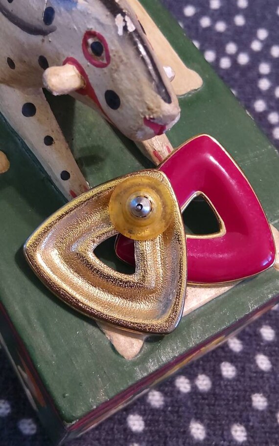 Large Mod 1970's Red Triangle Gogo Enamel Stud Ea… - image 2