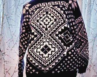 Vintage 80's Gap Clothing Co 100 Percent Wool Blue & White Snowflake Fair Isle Ski Sweater