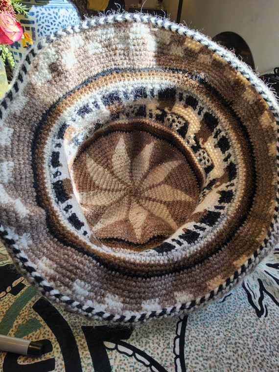 Peruvian Rustic Crochet Roll-Up Bucket Hat Thick … - image 4