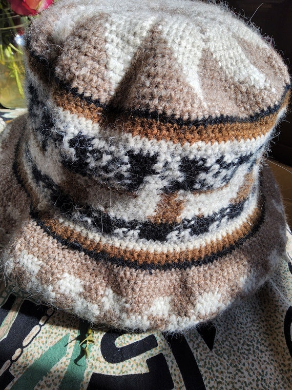 Peruvian Rustic Crochet Roll-Up Bucket Hat Thick … - image 3